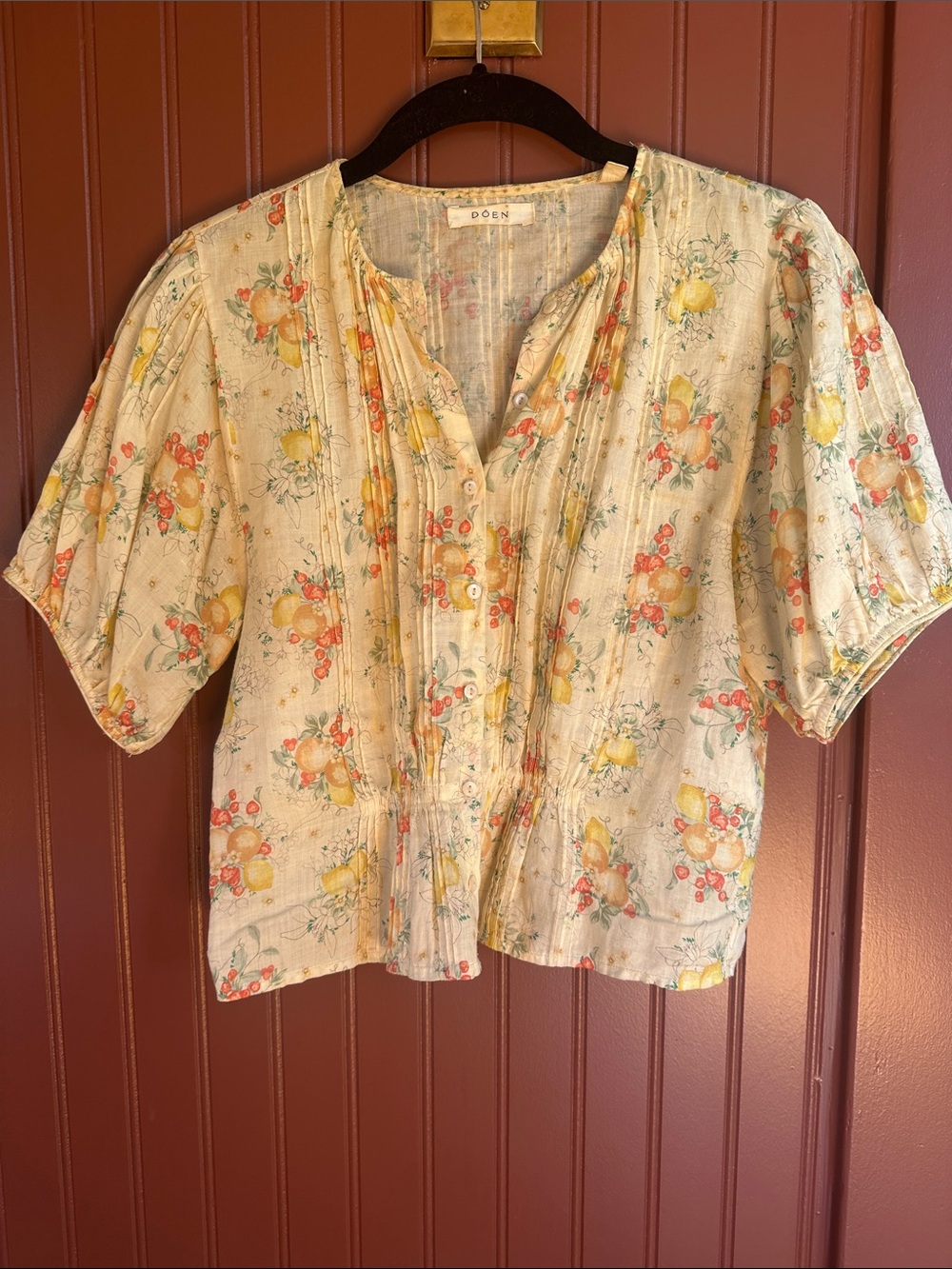 Doen Narcissa Top in Orchard Bloom - Picture 2 of 5